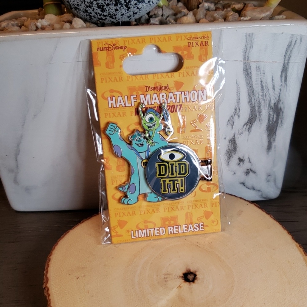 Disney pin from Disney's 2017 half marathon